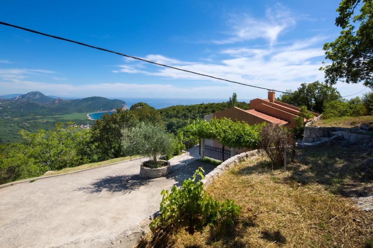 Villa Robinson Petrovac Екстериор снимка