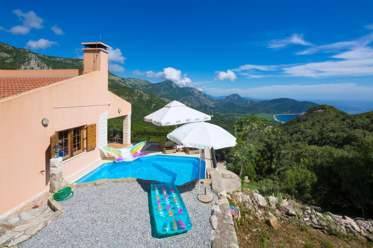 Villa Robinson Petrovac Екстериор снимка